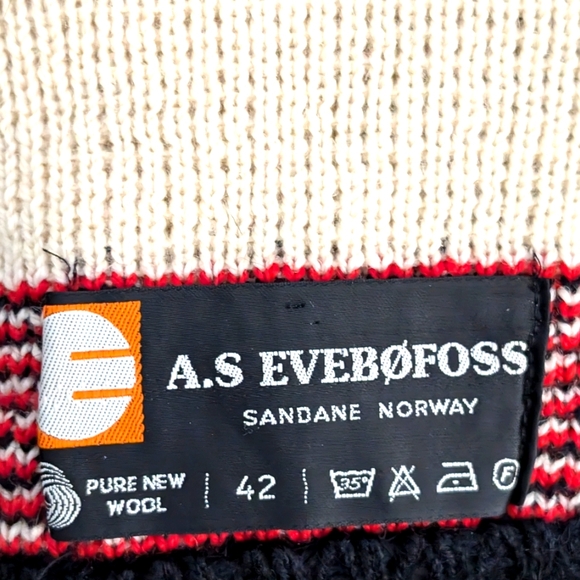 A.S EVEBOFOSS Vintage Norwegian Wool Cardigan - Picture 6 of 8